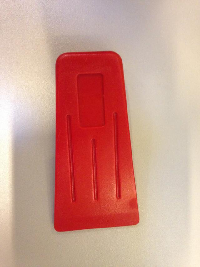 Rød plast 140 mm sikkerhedskile 