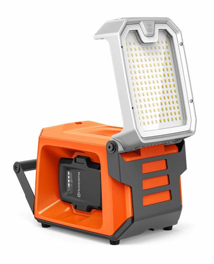 Husqvarna WL 8i Arbejdslampe u/ Batteri og Lader