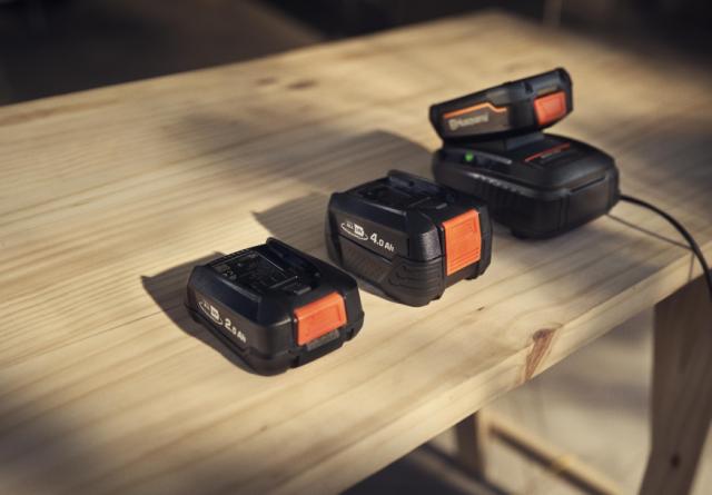 Husqvarna Aspire™ Batterilader P4A 18-C70