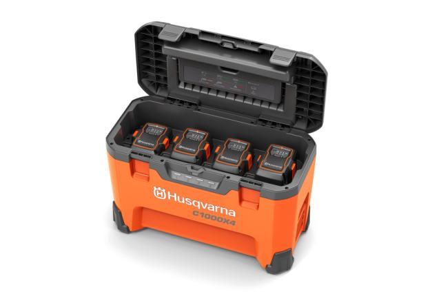 Husqvarna Multilader C1000X4 m/ 1x B220X, 2x B330X og 1x B540X Batterier