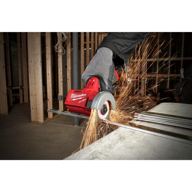 Milwaukee M12 FCOT-0 FUEL™ Multi-skæreværktøj med kulfri POWERSTATE™ motor u/Batterier og Lader