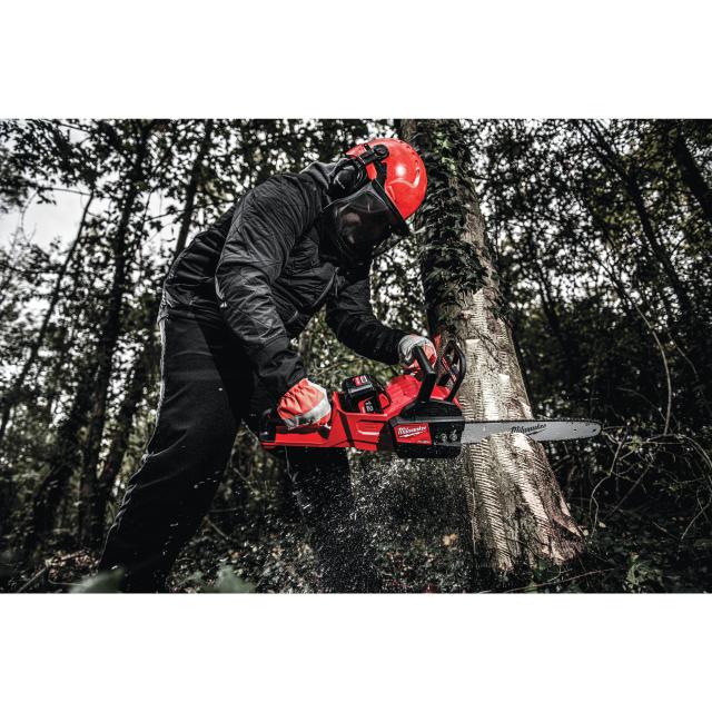 Milwaukee M18 FCHSC-0 FUEL Kædesav 30CM u/ Batterier og Lader