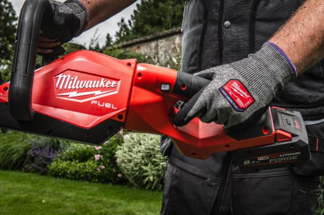 Milwaukee M18 Fuel FHET60G2-0 Hækkeklipper u/ Batteri og Lader