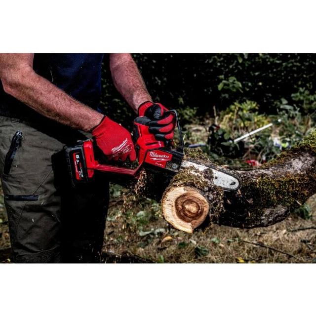 Milwaukee M18 FHS20-0 FUEL™ HATCHET™ Grensav 20 cm u/Batterier og Lader