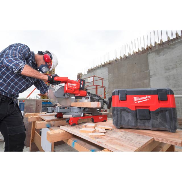 Milwaukee M18 VC2 Kraftigfuld Våd/tør-Støvsuger u/ Batteri og Lader